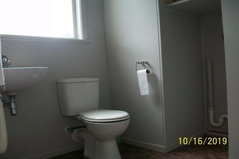 Photo of property in 228 Forrest Hill Road, Forrest Hill, Auckland, 0620