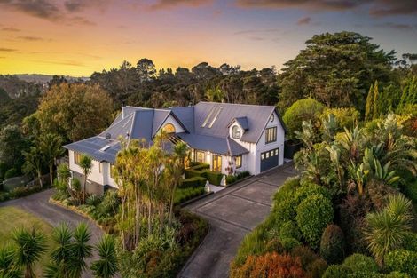 Photo of property in 6 Emily Lane, Greenhithe, Auckland, 0632