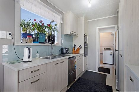 Photo of property in 48 Ferguson Street, Mangere East, Auckland, 2024