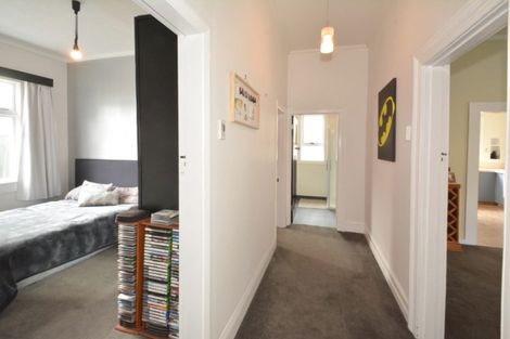 Photo of property in 121 Kaikorai Valley Road, Glenross, Dunedin, 9011