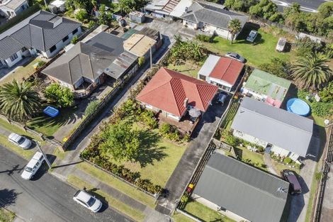 Photo of property in 32 Steven Street, Mangere East, Auckland, 2024