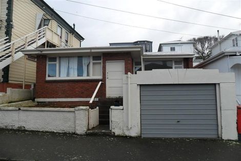 Photo of property in 6 Howard Street, Mount Cook, Wellington, 6021