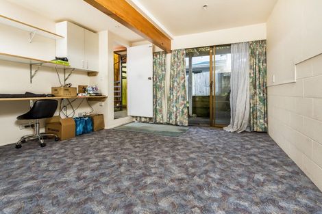 Photo of property in 1/28 Spencer Road, Pinehill, Auckland, 0632