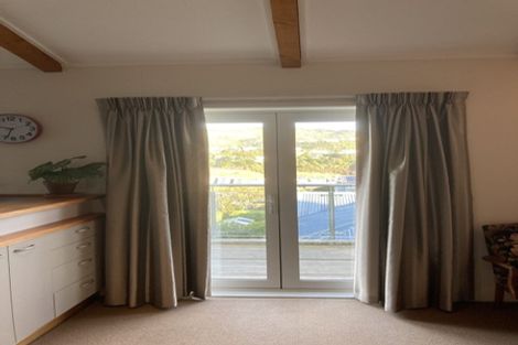 Photo of property in 2 Gowrie Street, Brooklyn, Wellington, 6021