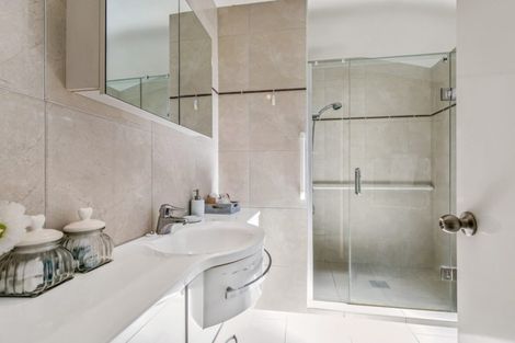 Photo of property in 15 Potatau Street, Grey Lynn, Auckland, 1021