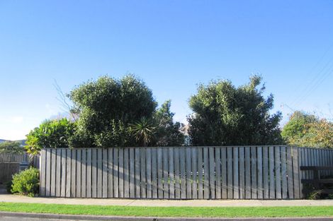 Photo of property in 12 Te Rauparaha Street, Otaki, 5512