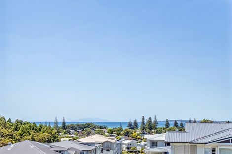Photo of property in 186 Landmark Terrace, Orewa, 0931