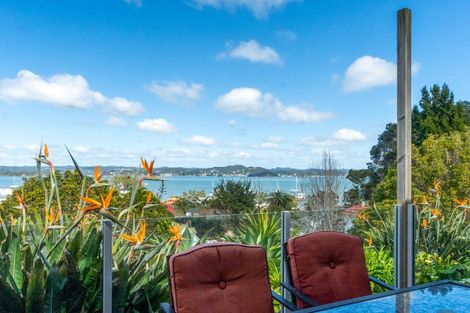 Photo of property in 8 Prospect Street, Russell, 0202