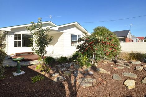 Photo of property in 165 Oxford Street, South Dunedin, Dunedin, 9012
