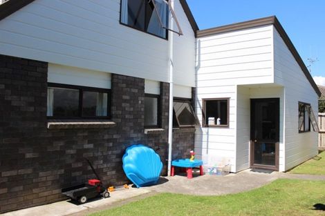 Photo of property in 112a Russley Drive, Mount Maunganui, 3116