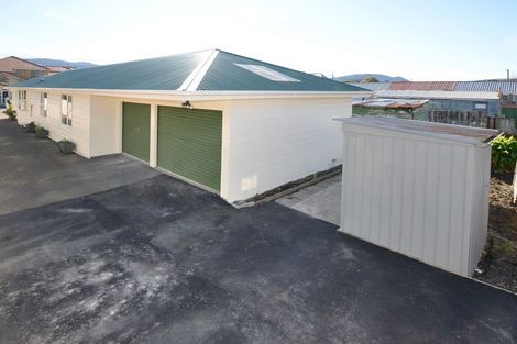 Photo of property in 165 Oxford Street, South Dunedin, Dunedin, 9012