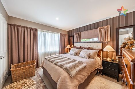 Photo of property in 44 Woodland Mews, Wainuiomata, Lower Hutt, 5014