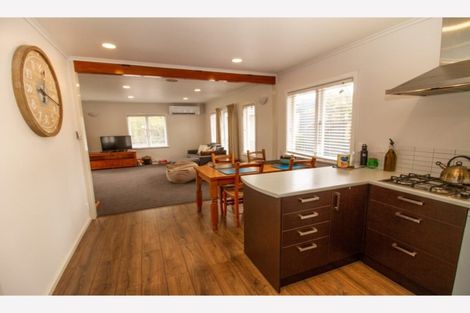 Photo of property in 9 Martin Place, Ohakune, 4625