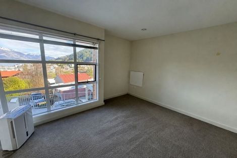 Photo of property in 5e Anderson Heights, Queenstown, 9300