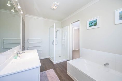 Photo of property in 26 Ravenscourt Place, Huntington, Hamilton, 3210