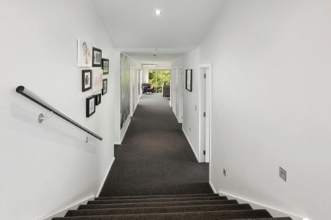 Photo of property in 21 Cosgrove Rise, Riverstone Terraces, Upper Hutt, 5018
