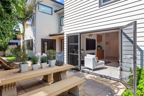 Photo of property in 16 Waterford Avenue, Ohope, 3121