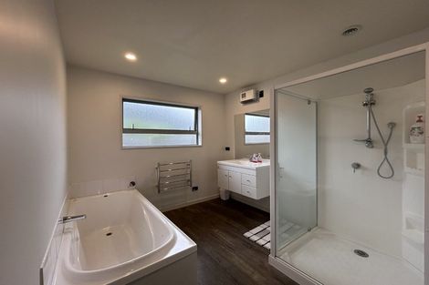 Photo of property in 3 Morning Star Terrace, Arthurs Point, Queenstown, 9371