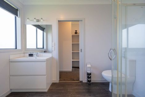 Photo of property in 23 Vancouver Place, Te Anau, 9600