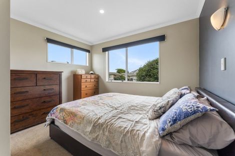 Photo of property in 28 Leander Place, Milson, Palmerston North, 4414