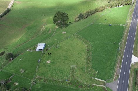 Photo of property in 827 Egmont Road, Hillsborough, 4372