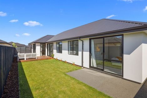 Photo of property in 35 Whitburn Avenue, Halswell, Christchurch, 8025