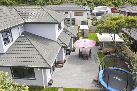 Photo of property in 203 Westchester Drive, Churton Park, Wellington, 6037