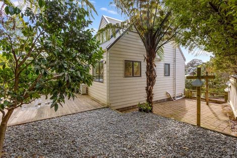 Photo of property in 32 Roto Street, Hurdon, New Plymouth, 4310