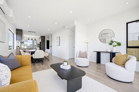 Photo of property in 12 Ocean Breeze Avenue, Hobsonville, 0616