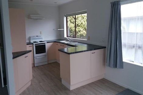 Photo of property in 112 Makarini Street, Paraparaumu, 5032