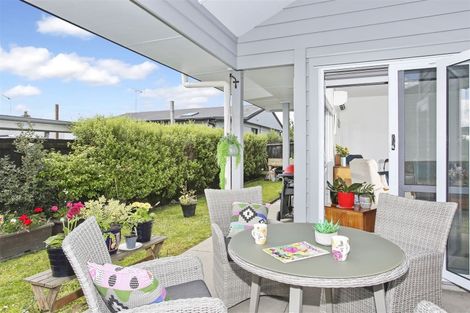 Photo of property in 76a Wellington Street, Pukekohe, 2120