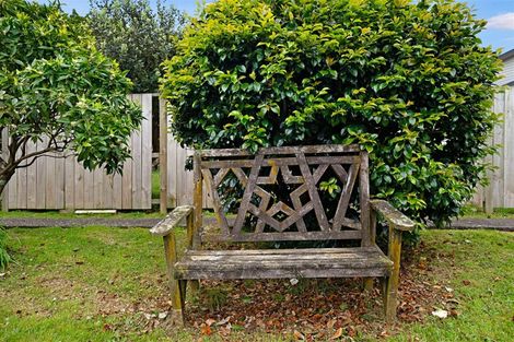 Photo of property in 41 Jaemont Avenue, Te Atatu South, Auckland, 0610