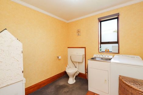 Photo of property in 2 Frome Street, Clifton, Invercargill, 9812