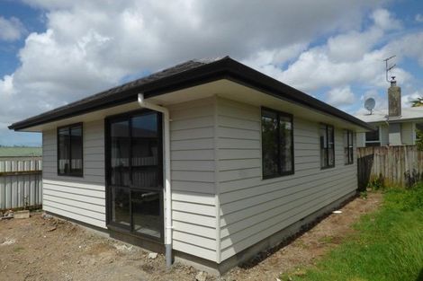 Photo of property in 14 Wakelin Road, Mangere East, Auckland, 2024