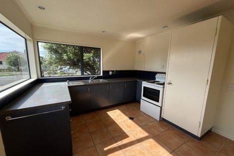 Photo of property in 44 Stewart Crescent, Hokowhitu, Palmerston North, 4410