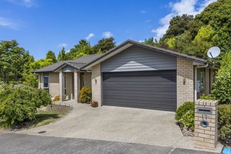 Photo of property in 11 Fendalton Place, Hatfields Beach, Orewa, 0931