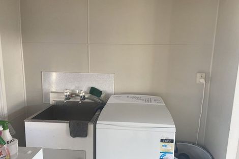 Photo of property in 52 Kirkcaldy Street, South Dunedin, Dunedin, 9012