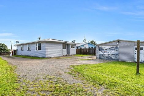 Photo of property in 94 Driver Crescent, Cannons Creek, Porirua, 5024