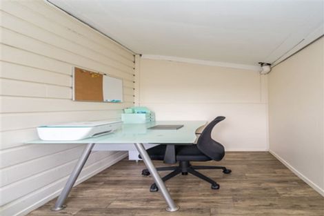 Photo of property in 15 Kirkcaldy Street, South Dunedin, Dunedin, 9012