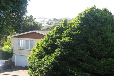 Photo of property in 22 Angell Street, Johnsonville, Wellington, 6037