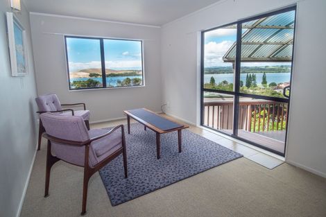 Photo of property in 70 Cheviot Street, Mangawhai Heads, Mangawhai, 0505