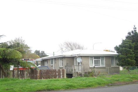 Photo of property in 55 Parris Street, Waitara, 4320