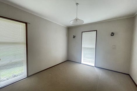 Photo of property in 15 Penning Road, Milford, Auckland, 0620