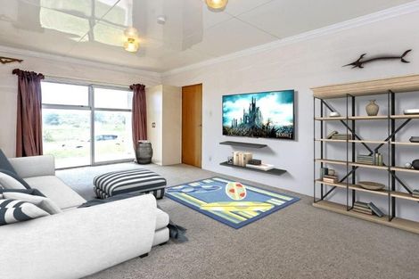 Photo of property in 880 Papamoa Beach Road, Papamoa Beach, Papamoa, 3118