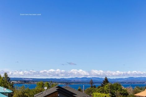 Photo of property in 41 Kinder Street, Acacia Bay, Taupo, 3330