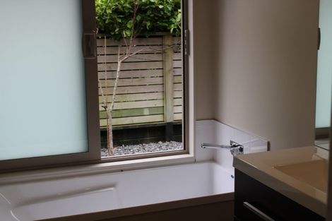 Photo of property in 24 Cresswell Place, Johnsonville, Wellington, 6037