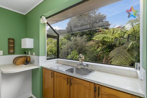 Photo of property in 70a Tawhai Street, Stokes Valley, Lower Hutt, 5019