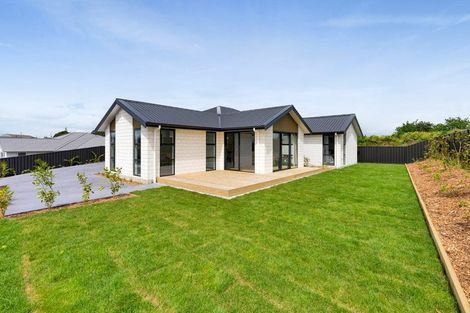 Photo of property in 11a James Drive, Bell Block, New Plymouth, 4312