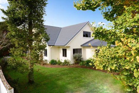 Photo of property in 5 Hastings Place, Hamilton Lake, Hamilton, 3204