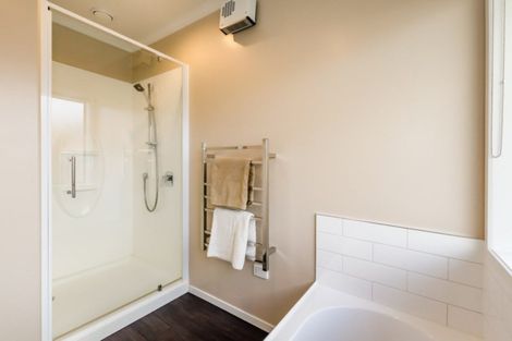 Photo of property in 18 Pearson Place, Paraparaumu, 5032